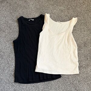 Elegant Black and Cream Ribbed Tank Tops Neuflora